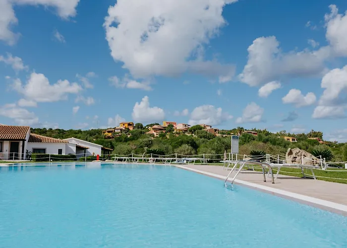 La Smeraldina Aparthotel 3*